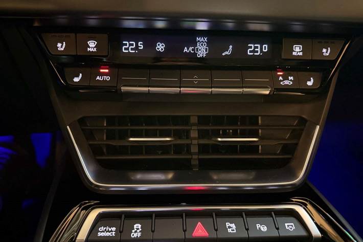 Rød Audi e-tron GT fra 2023