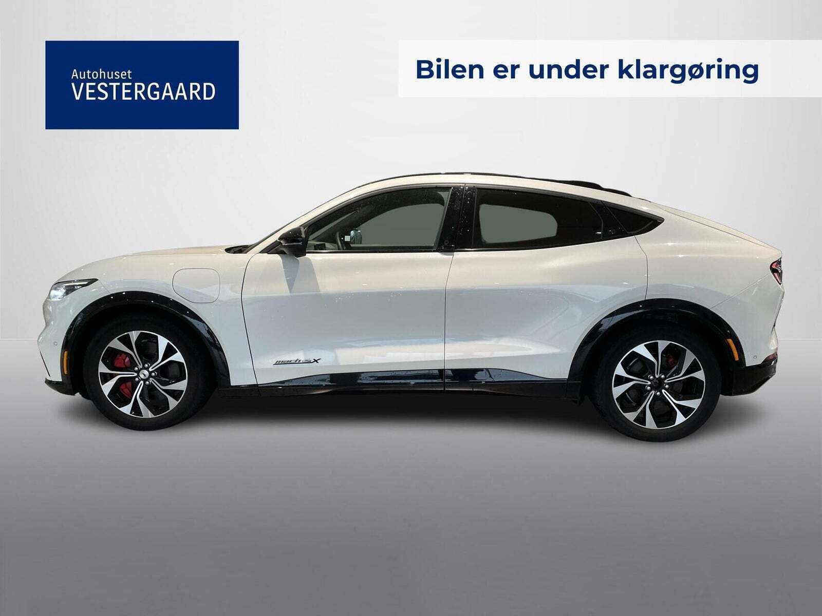 Ford Mustang Mach-E 98 Premium Extended Range AWD