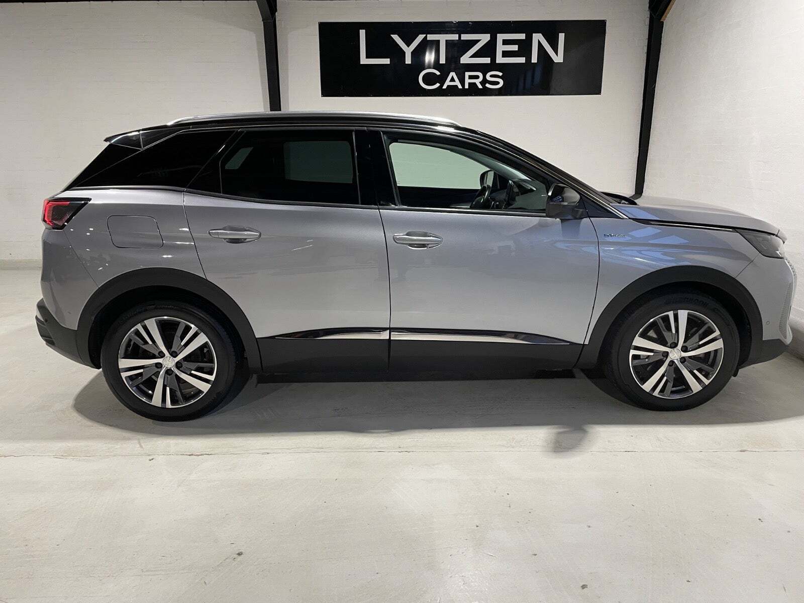 Peugeot 3008 1,6 Hybrid Allure EAT8