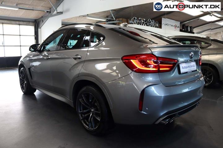 Grå BMW X6 fra 2016