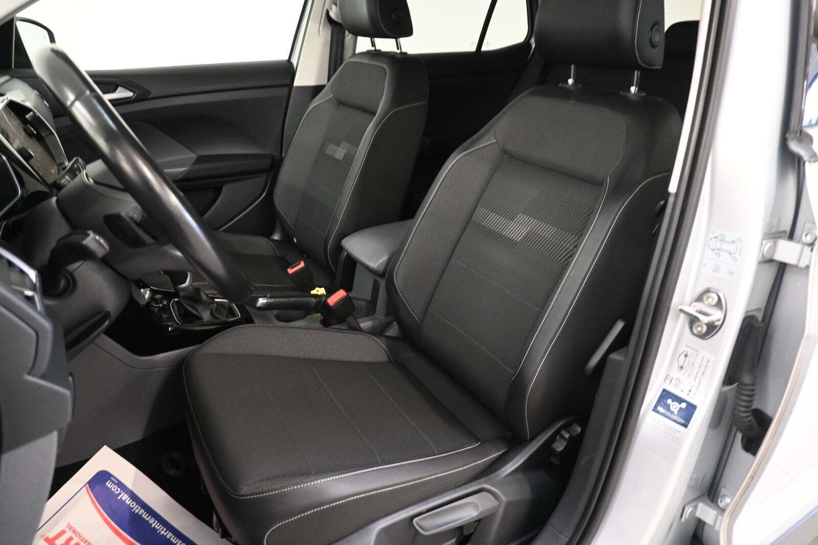 Sølv VW T-Cross fra 2020