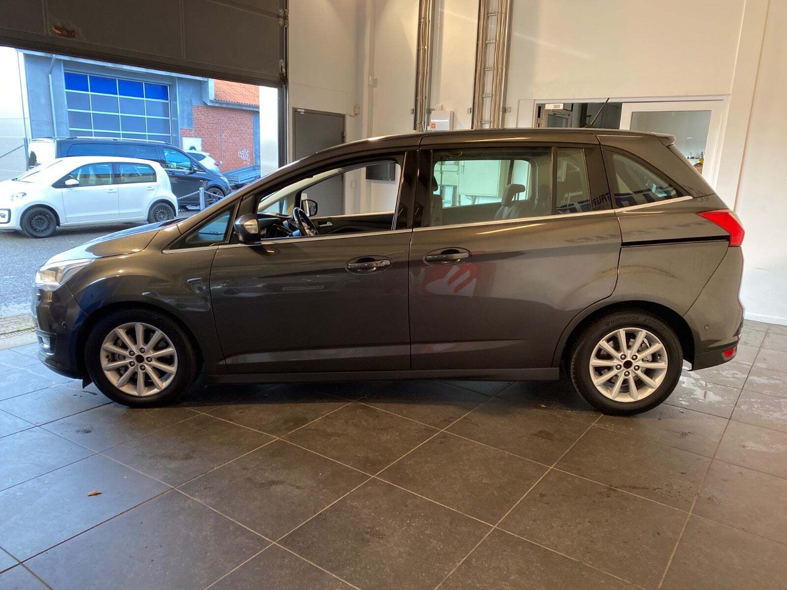 Ford Grand C-Max 1,0 SCTi 125 Titanium
