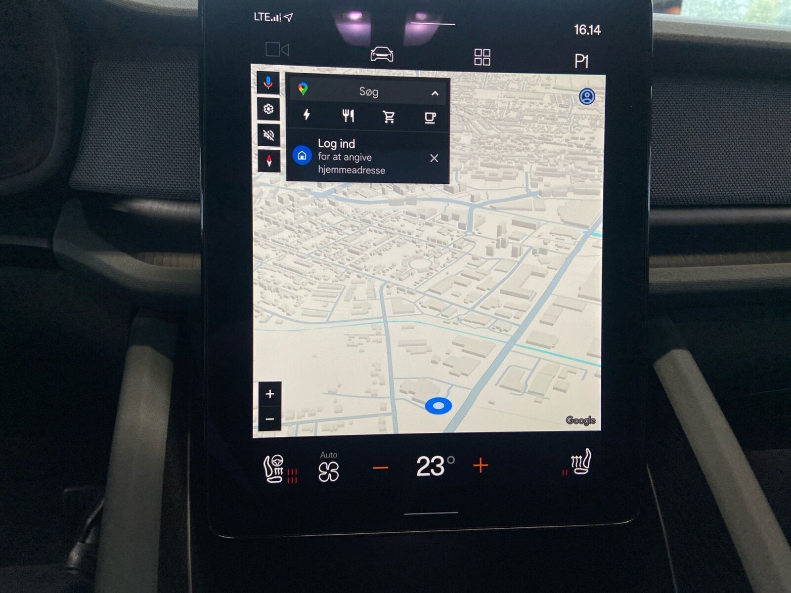 Orange Polestar 2 fra 2023