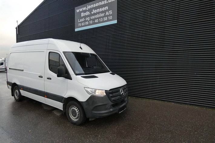 Hvid Mercedes Sprinter 316 fra 2019