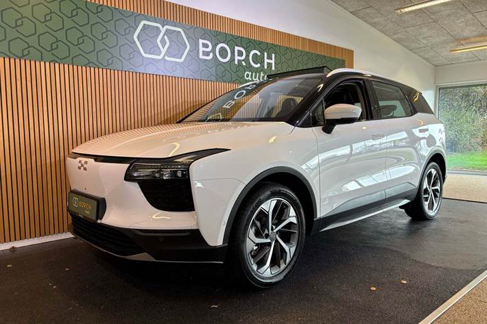 Hvid Aiways U5 fra 2021 set udefra