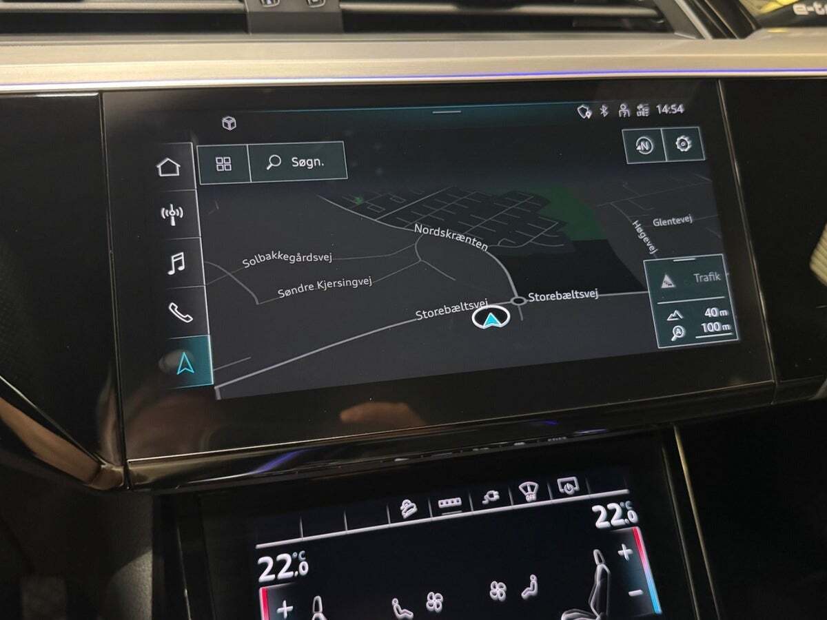 Sort Audi e-tron fra 2022