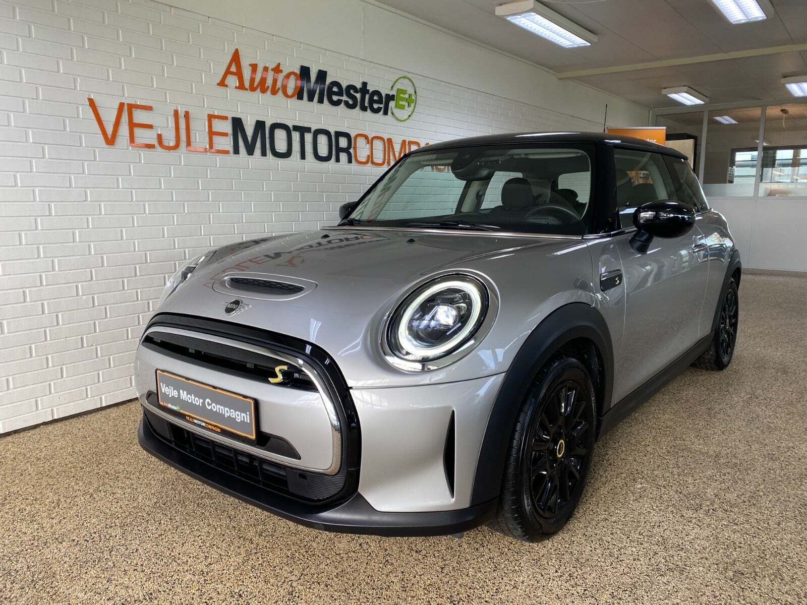 Mini Cooper SE Edition Premium Plus