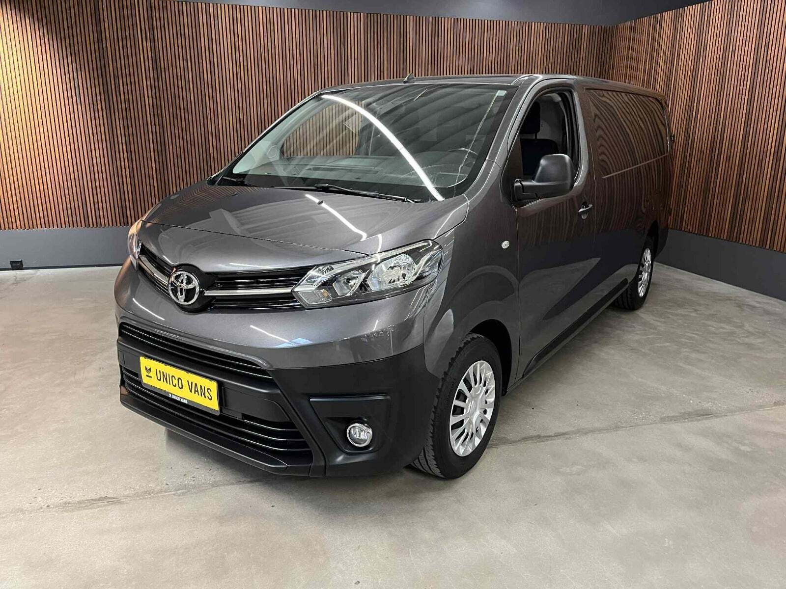 Toyota ProAce 2,0 D 144 Long Comfort Master aut.