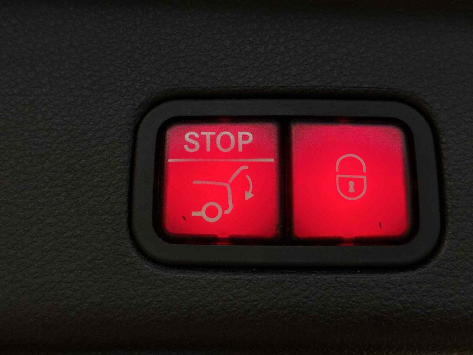 Sølv Mercedes GLE350 d fra 2016