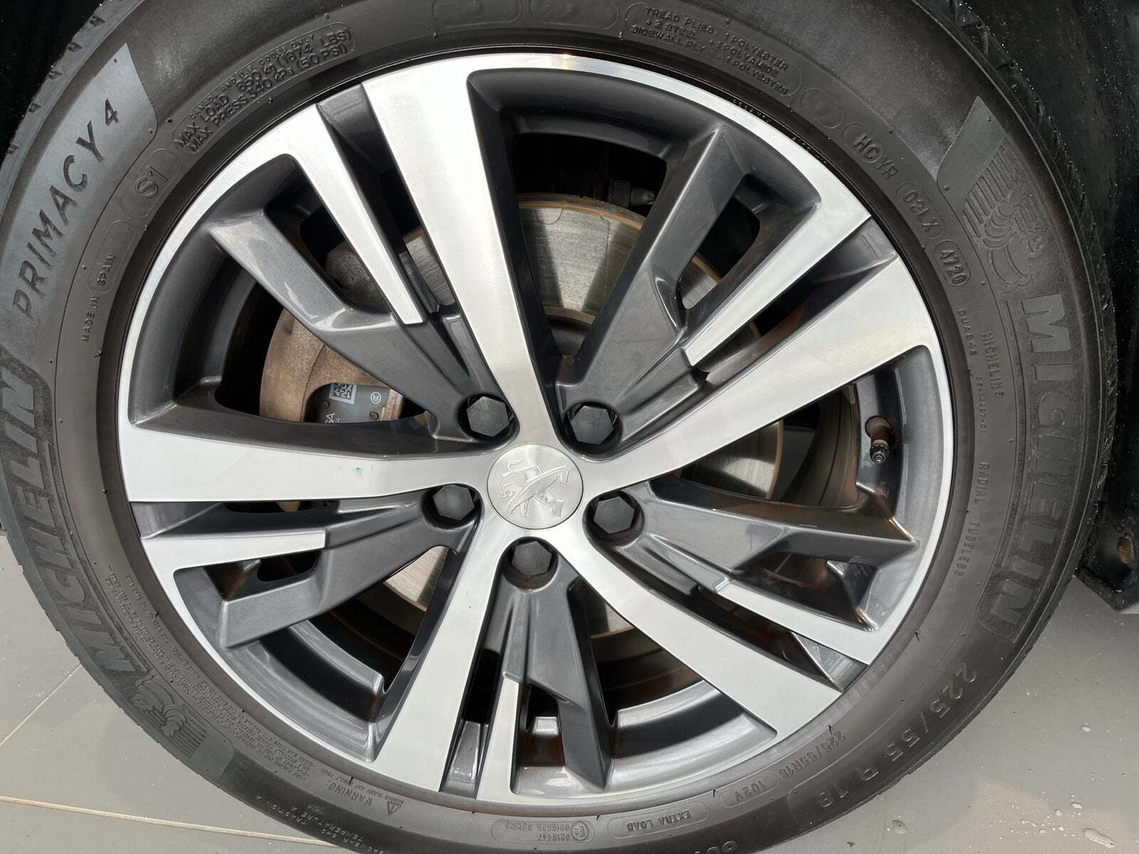 Sort Peugeot 3008 fra 2020