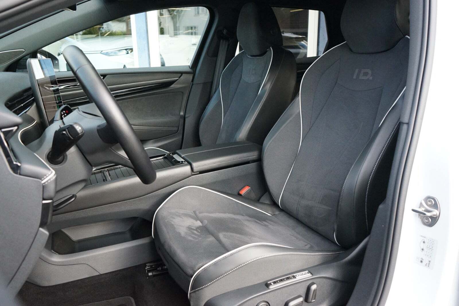 VW ID.7 86 Style S Tourer