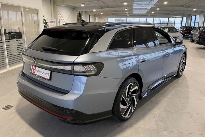 Blå VW ID.7 fra 2024