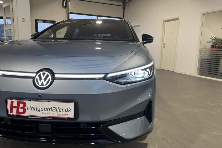 Blå VW ID.7 fra 2024