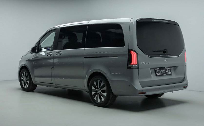 Mercedes EQV300