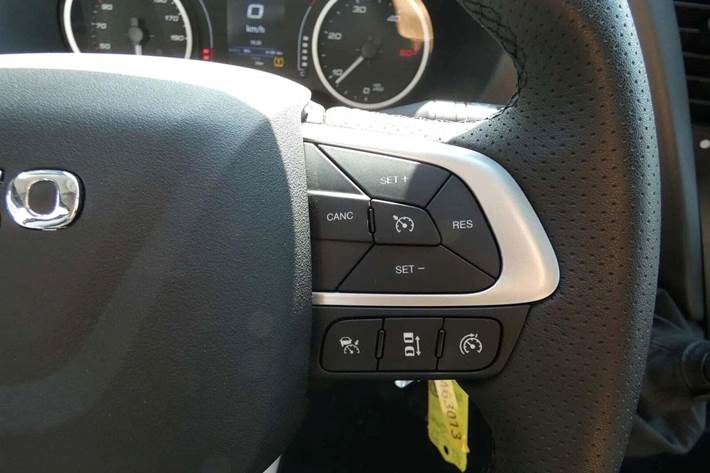 Hvid Iveco Daily fra 2023