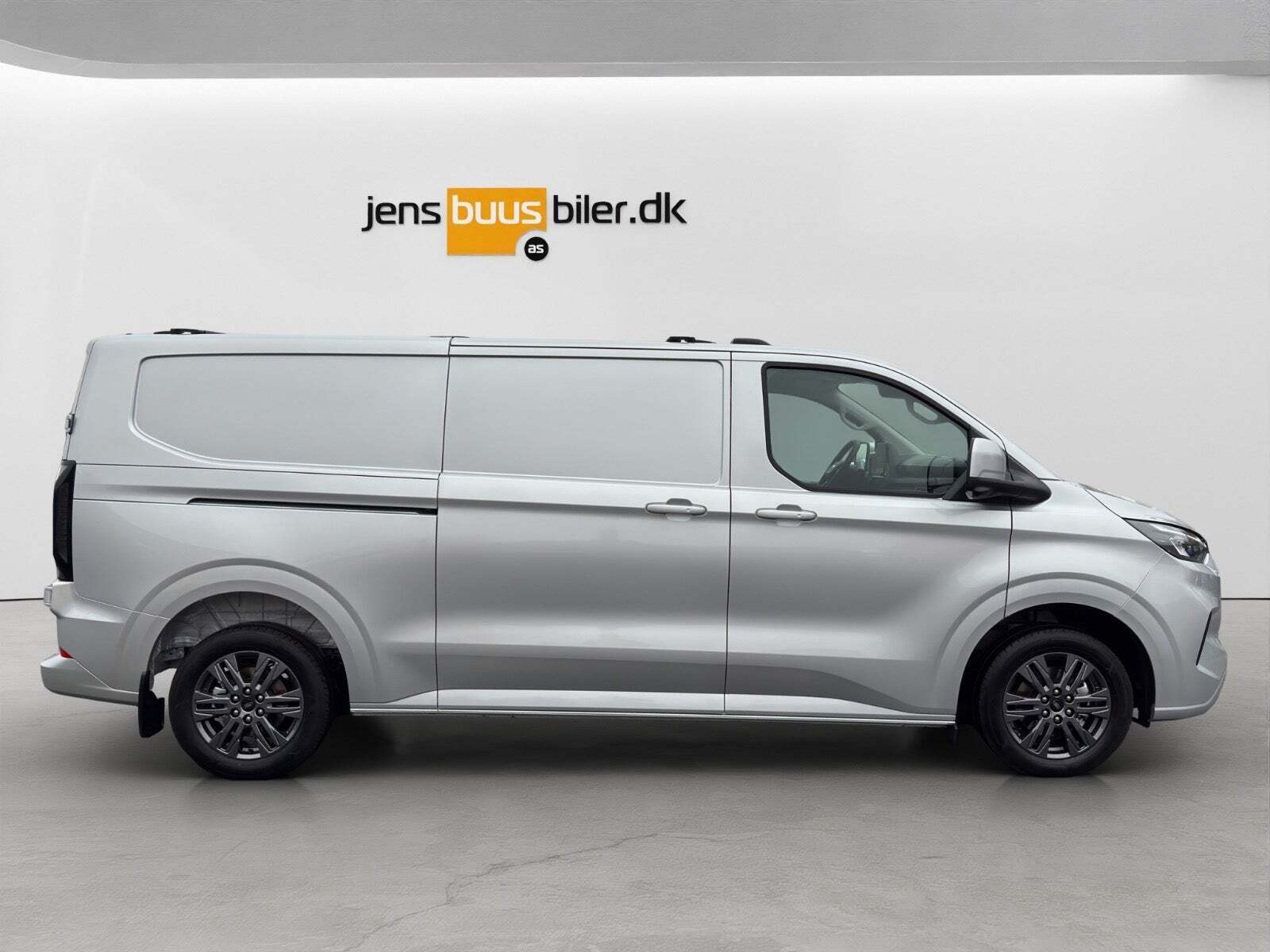 Ford Transit Custom 320L 2,0 EcoBlue Limited aut.