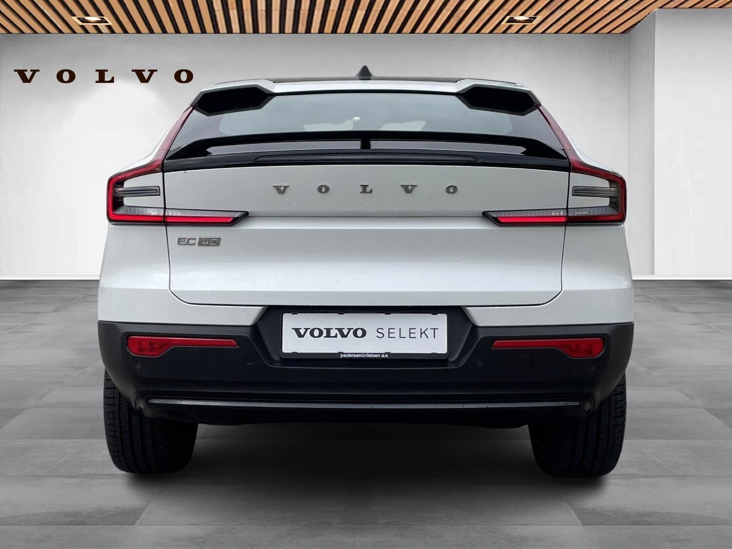 Volvo EC40 Single Motor Extended Range Plus 252HK 5d Aut.