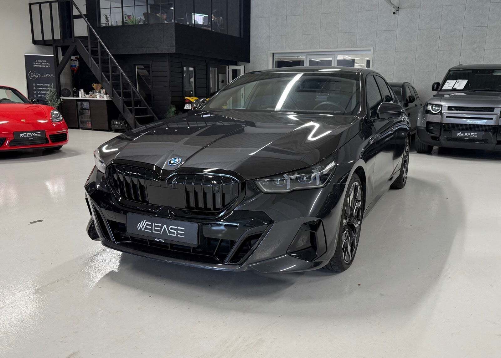 BMW i5 eDrive40 Fully Charged M-Sport