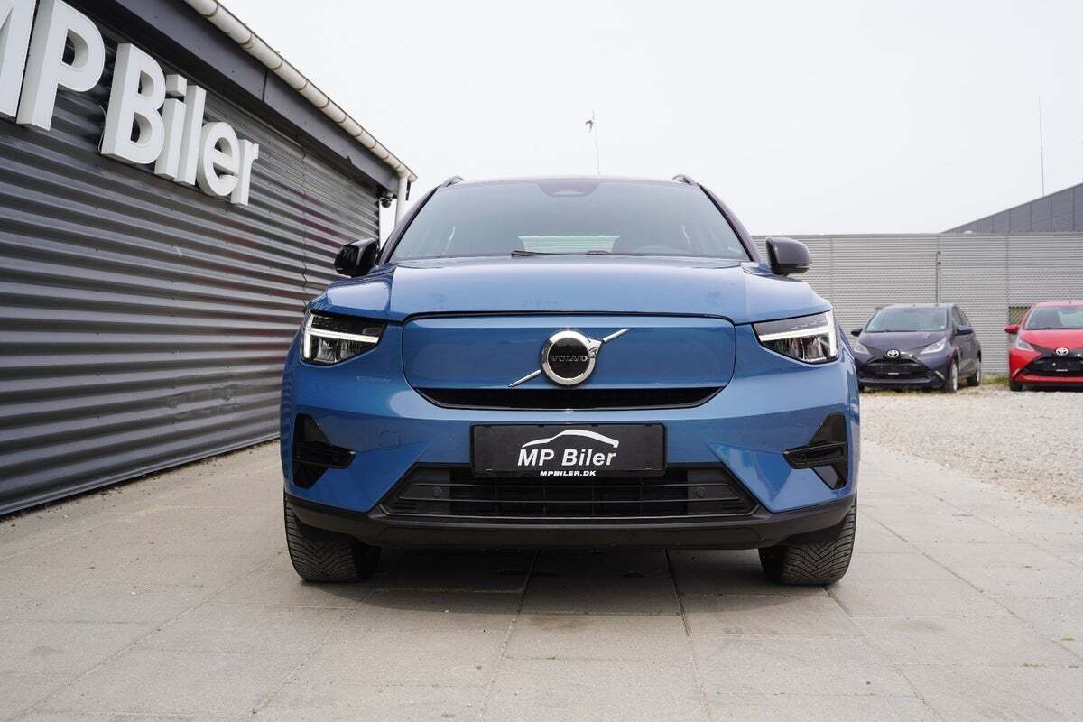 Volvo XC40 P6 ReCharge Core