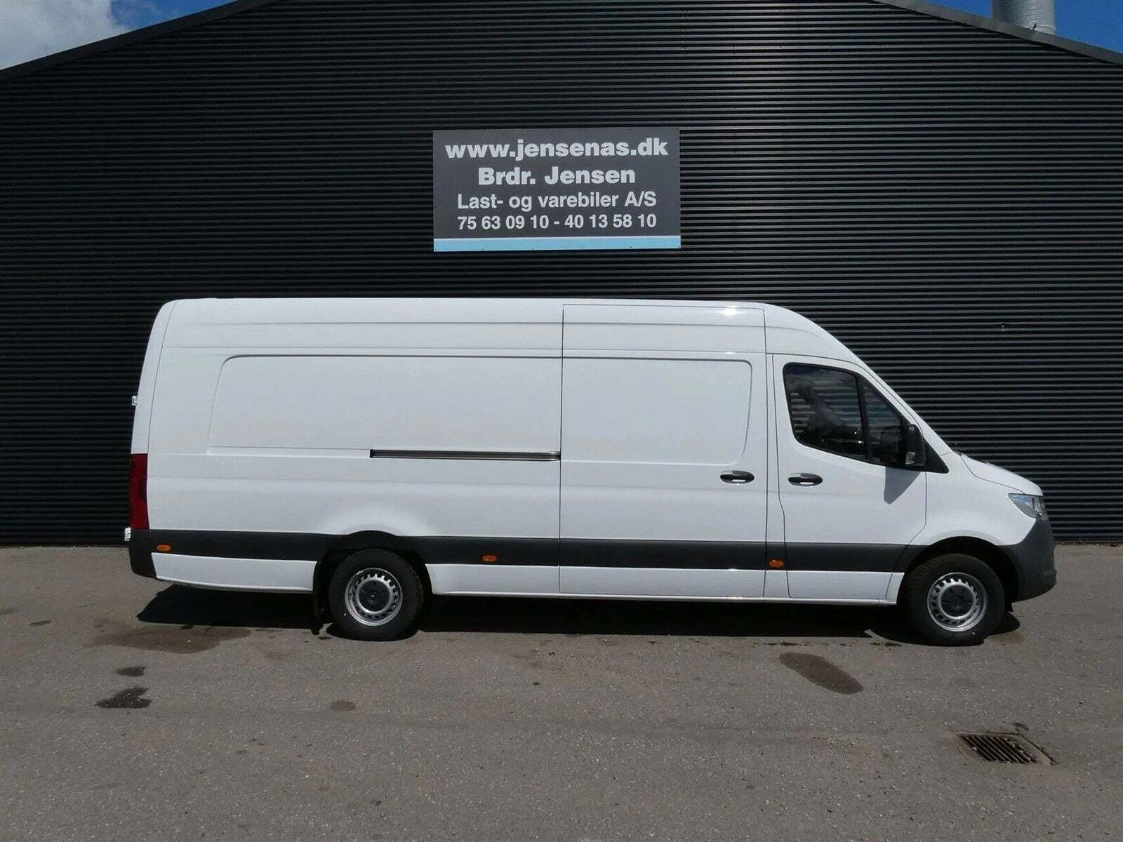 Mercedes Sprinter 317 2,0 CDi A4 Kassevogn aut. RWD