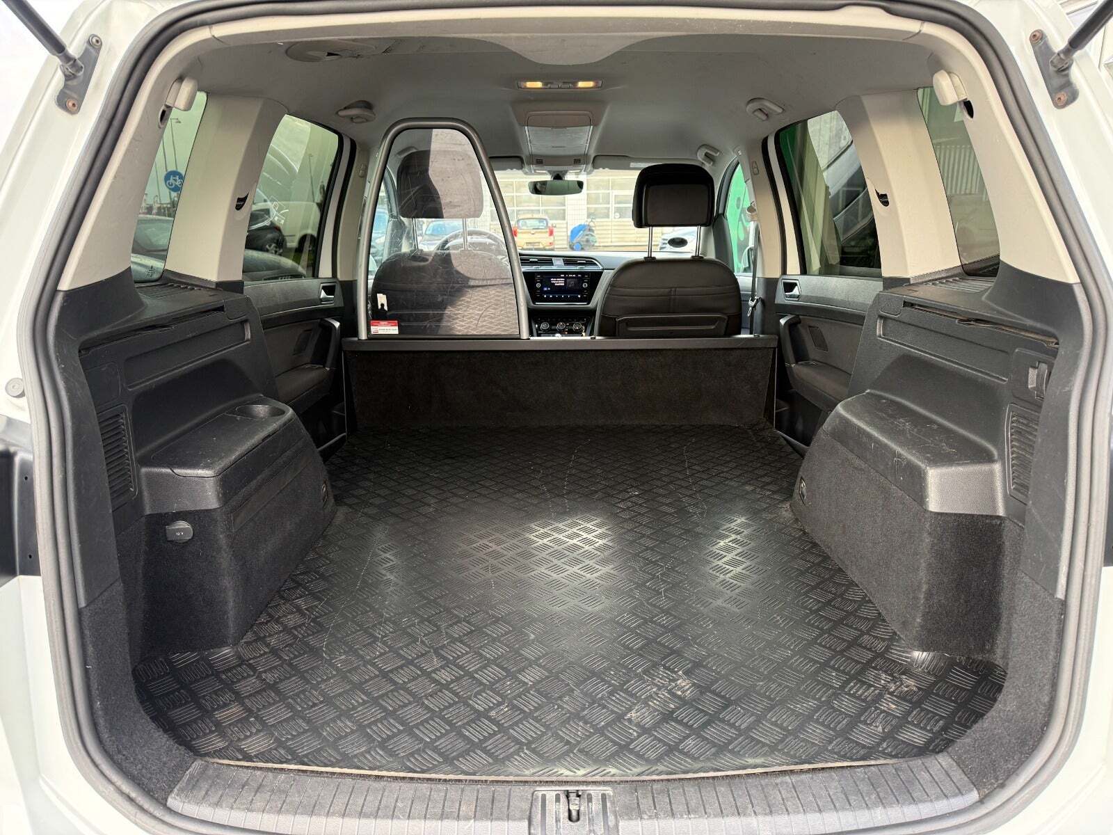 VW Touran 2,0 TDi 150 Comfortline DSG Van