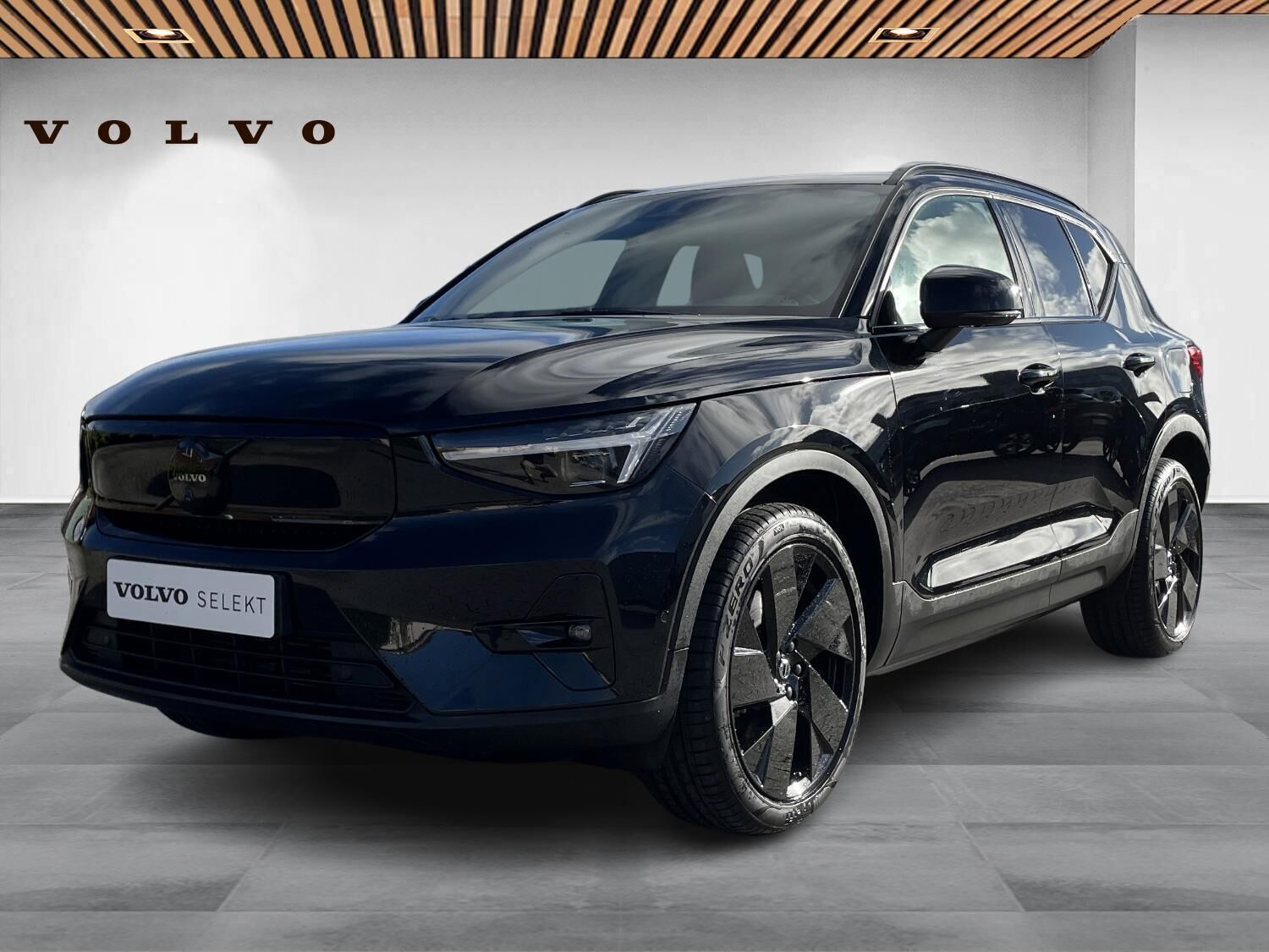 Volvo EX40 Single Motor Extended Range Black Edition 252HK 5d Aut.
