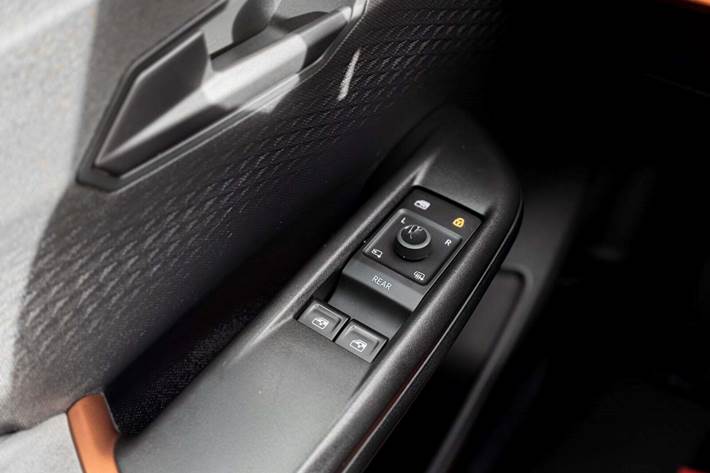 Grå Cupra Born fra 2022