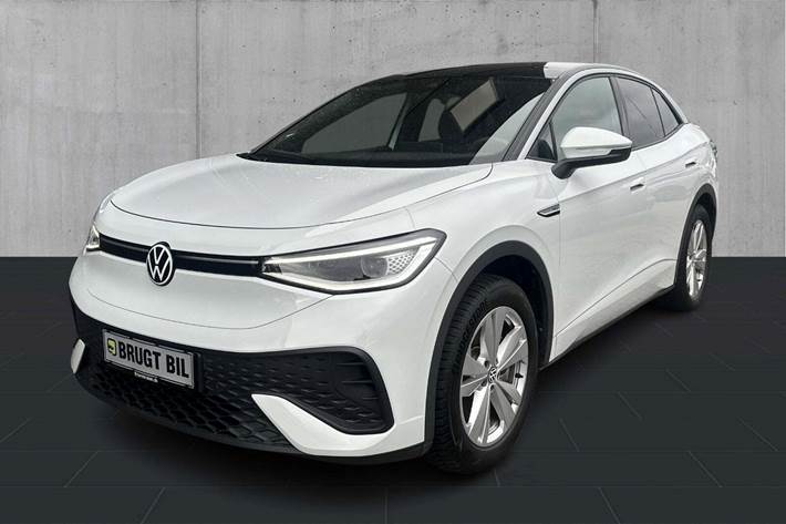 Hvid VW ID.5 fra 2022 set udefra