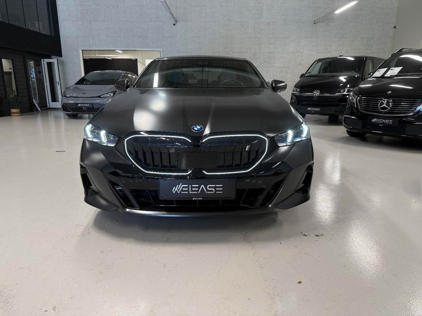 BMW i5 eDrive40 Fully Charged M-Sport