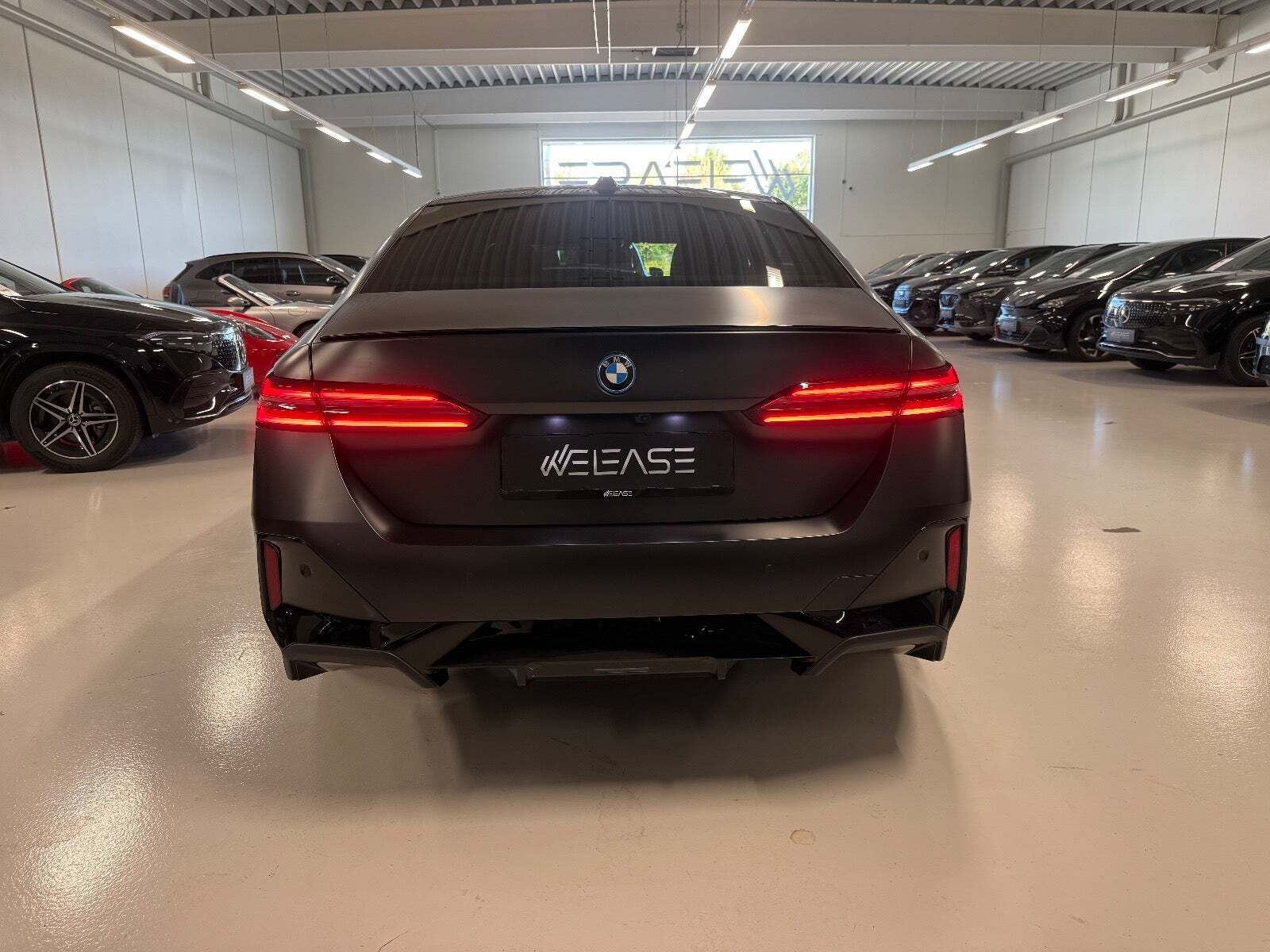 BMW i5 eDrive40 Fully Charged M-Sport