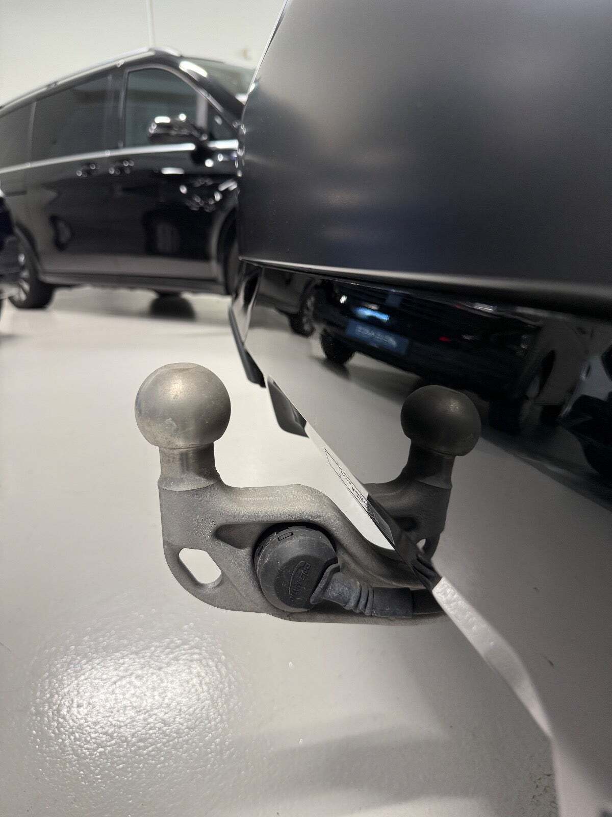 Sort BMW i5 fra 2024