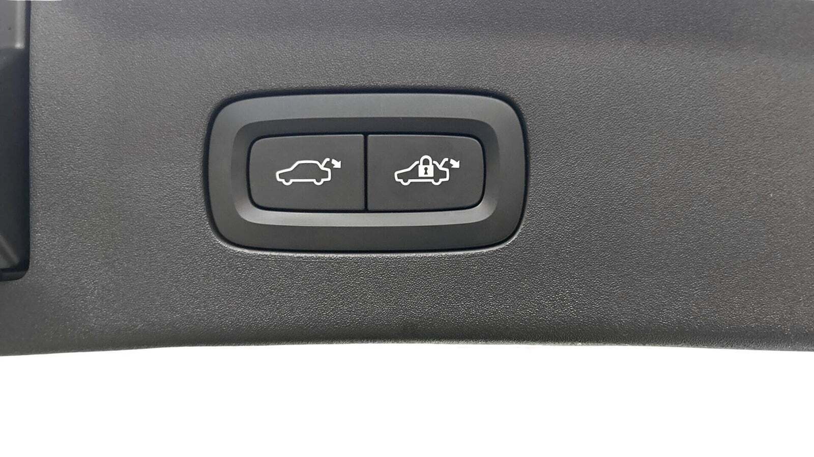 Hvid Polestar 2 fra 2023