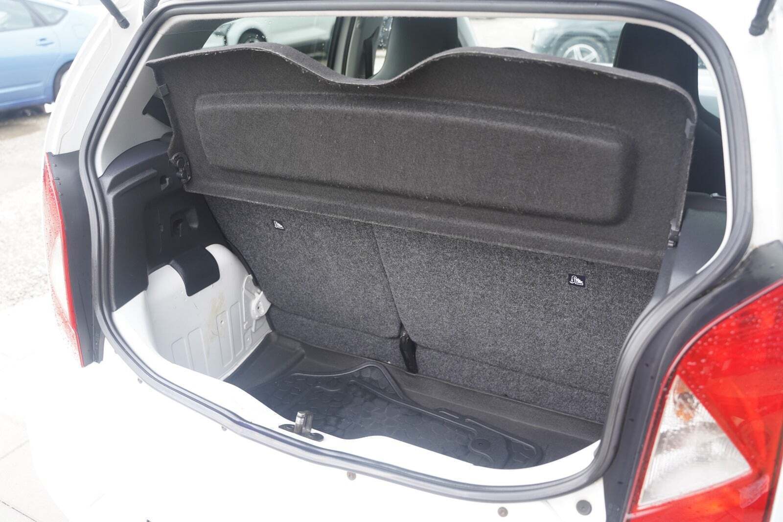 Hvid Seat Mii fra 2014