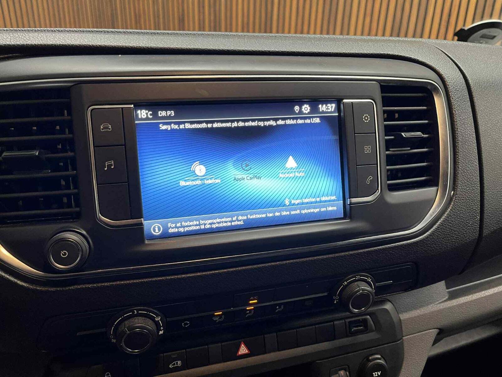 Grå Toyota ProAce fra 2021