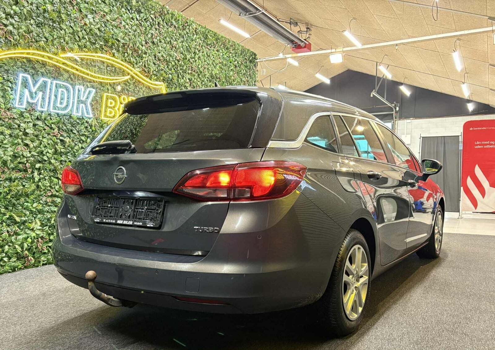 undefined Opel Astra fra 2016