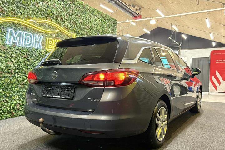 undefined Opel Astra fra 2016