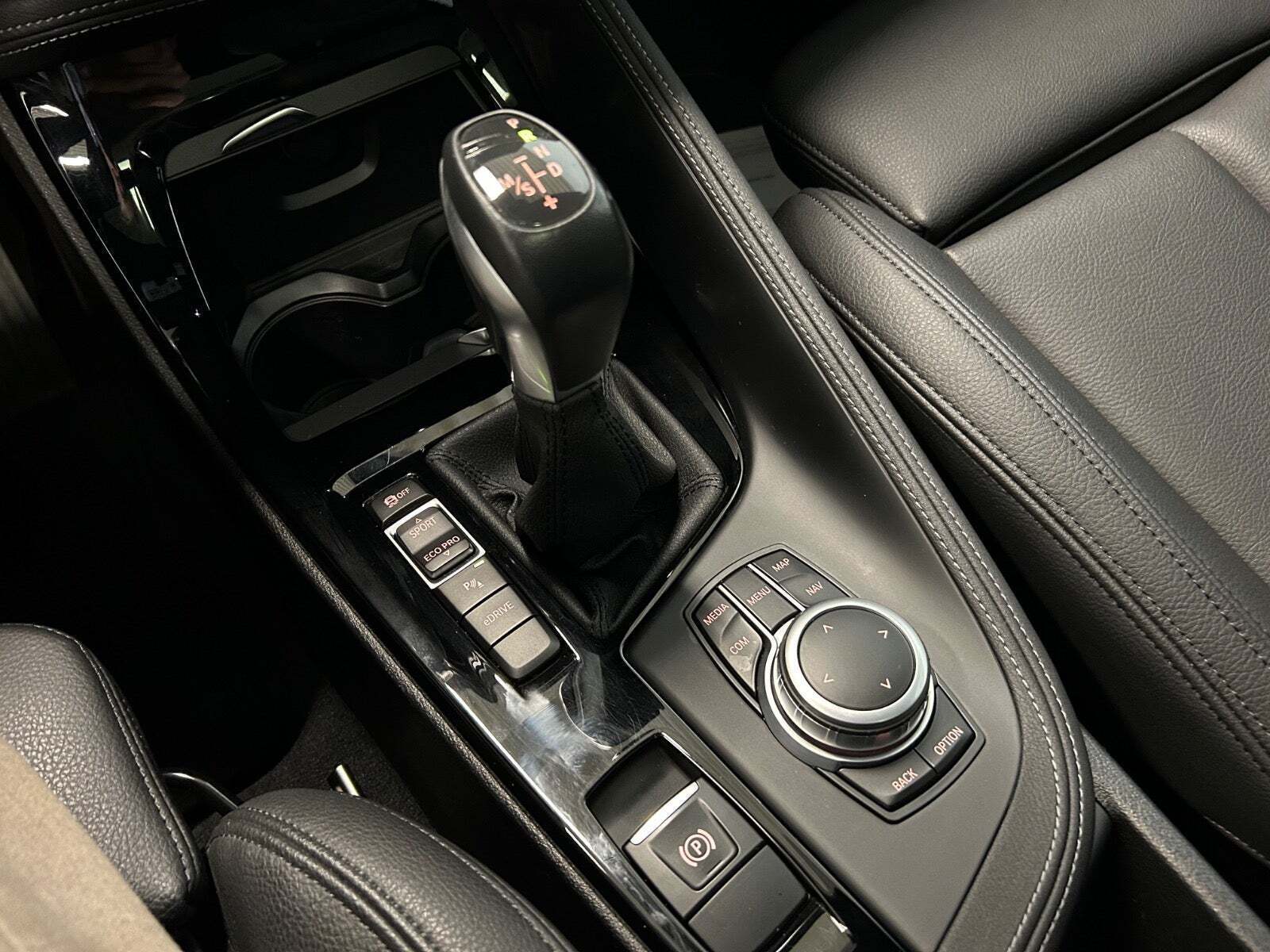 Sort BMW X1 fra 2022