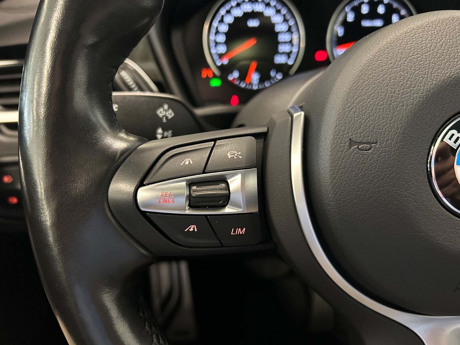 Sort BMW X1 fra 2022
