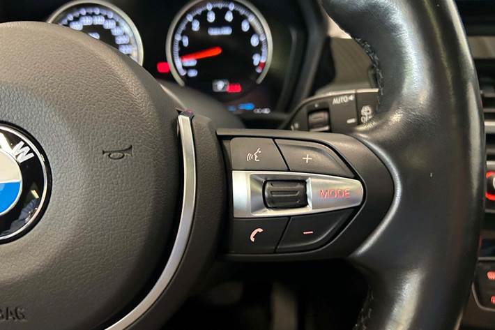 Sort BMW X1 fra 2022