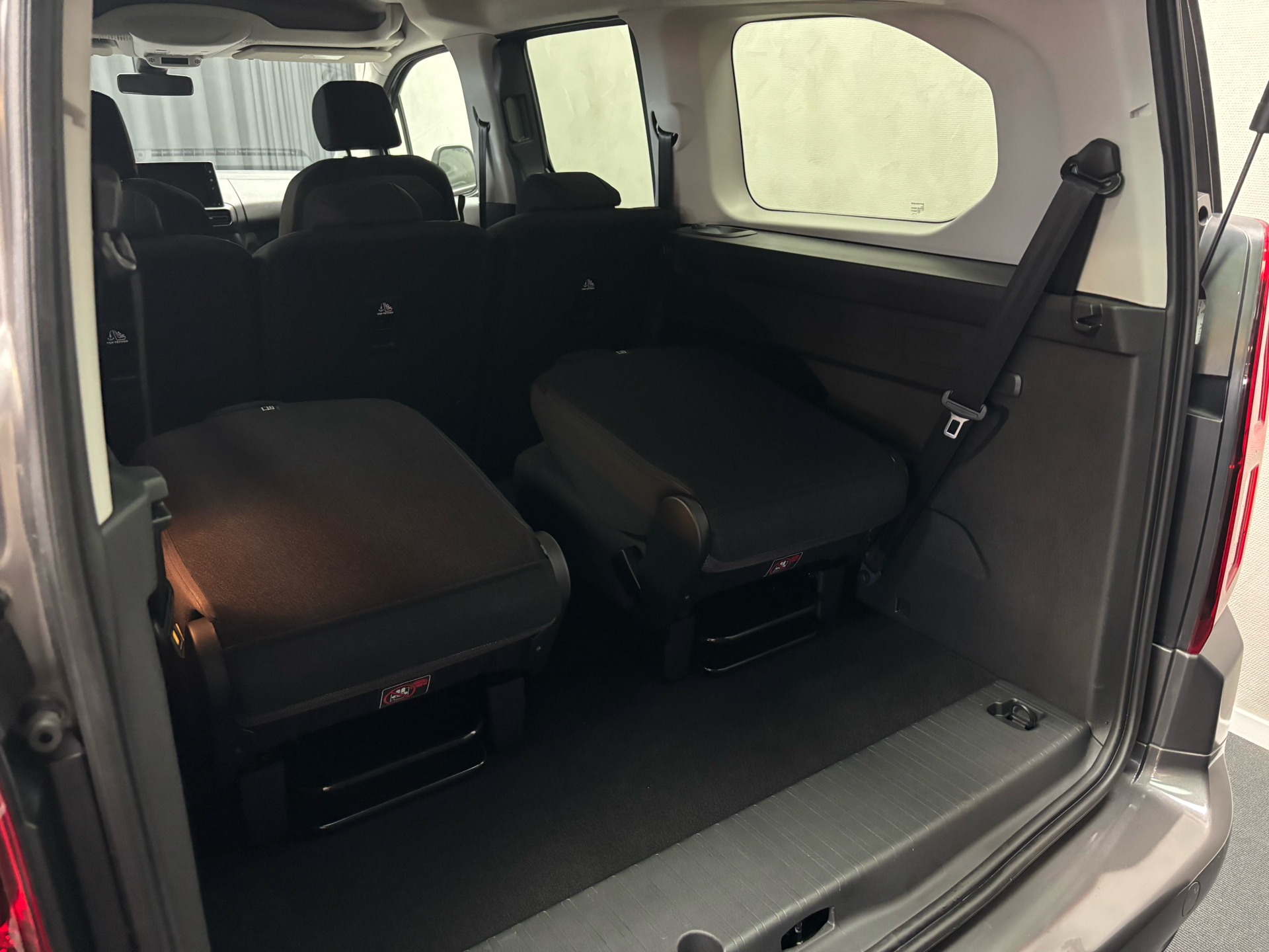 Opel Combo-e Life L2 EL Elegance XL 136HK 5d Aut.