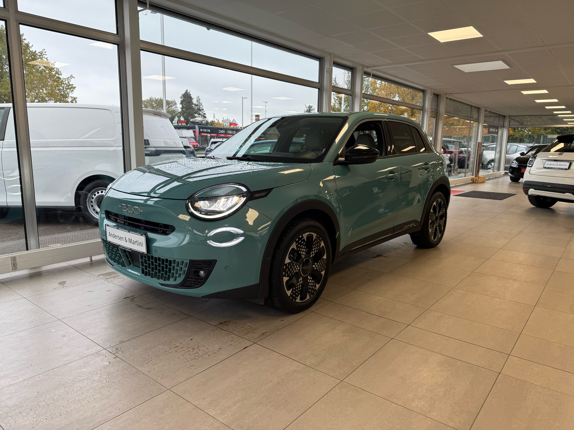 Fiat 600e EL La Prima 156HK 5d Aut.