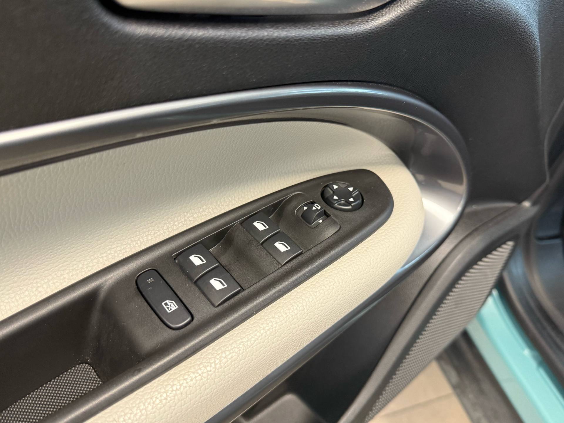 Fiat 600e EL La Prima 156HK 5d Aut.