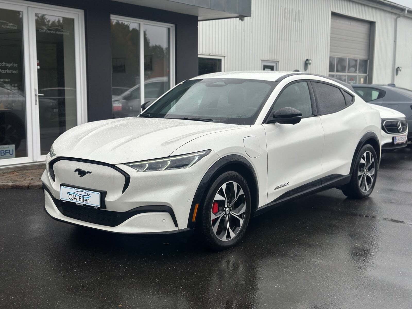 Ford Mustang Mach-E 98 Extended Range