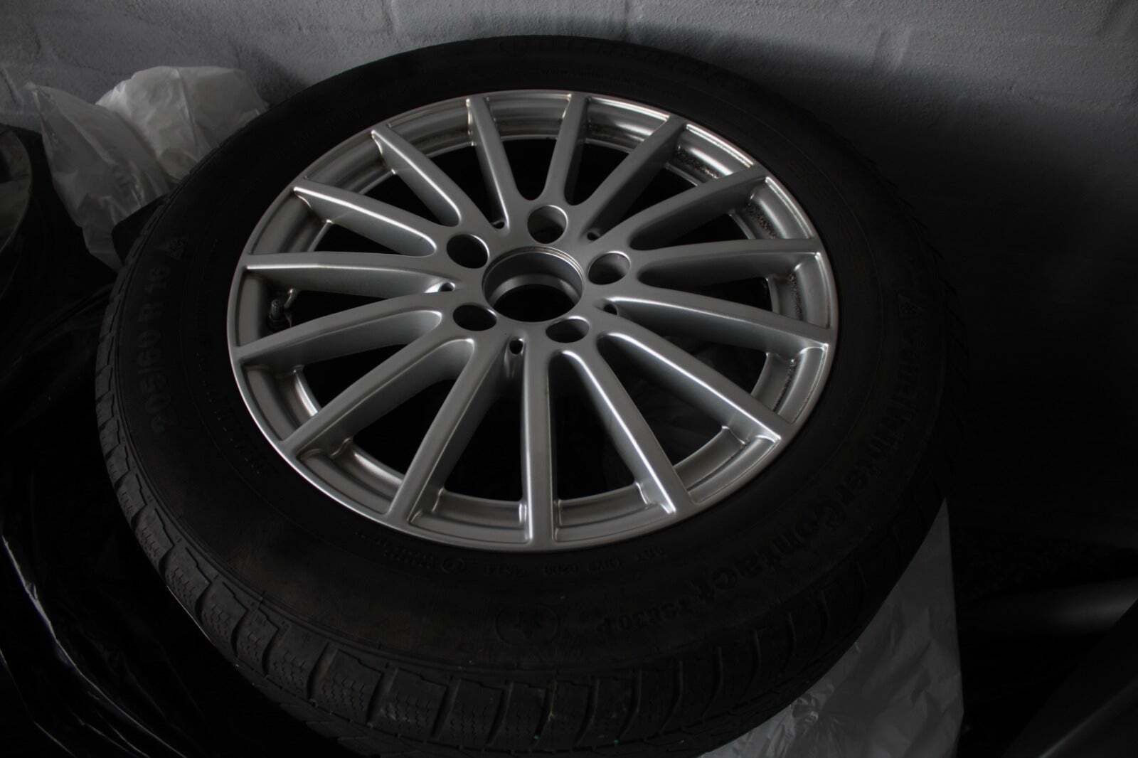 Grå Mercedes C200 fra 2014