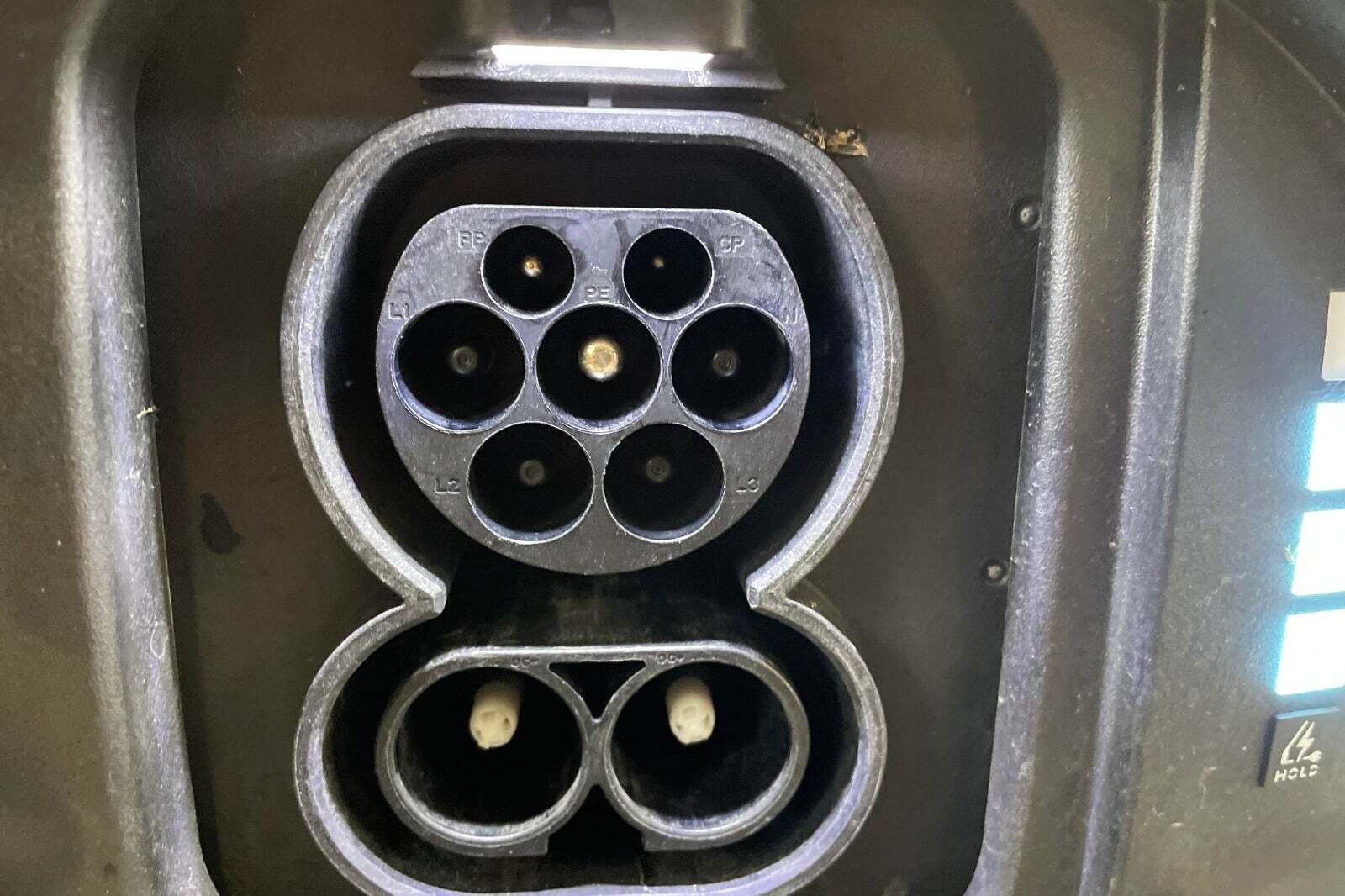 Hvid Hyundai Kona fra 2025