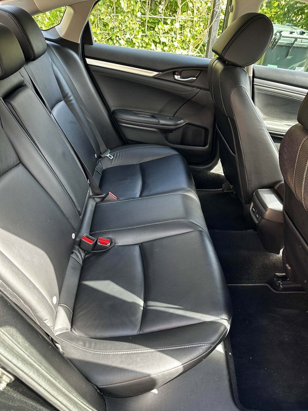 Honda Civic 1,5 Executive