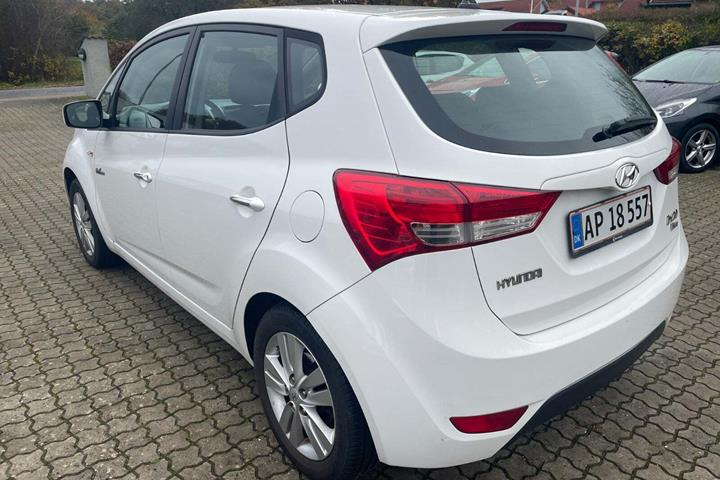 Hvid Hyundai ix20 fra 2014