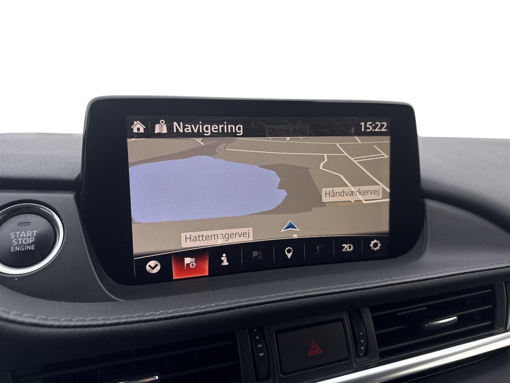 Hvid Mazda 6 fra 2019