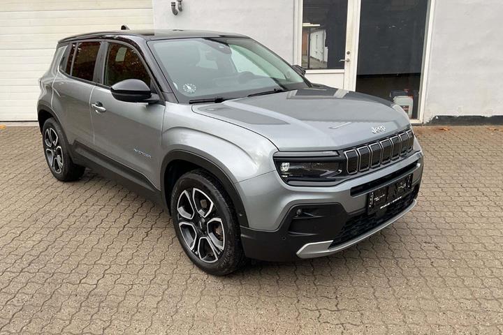 Grå Jeep Avenger fra 2023