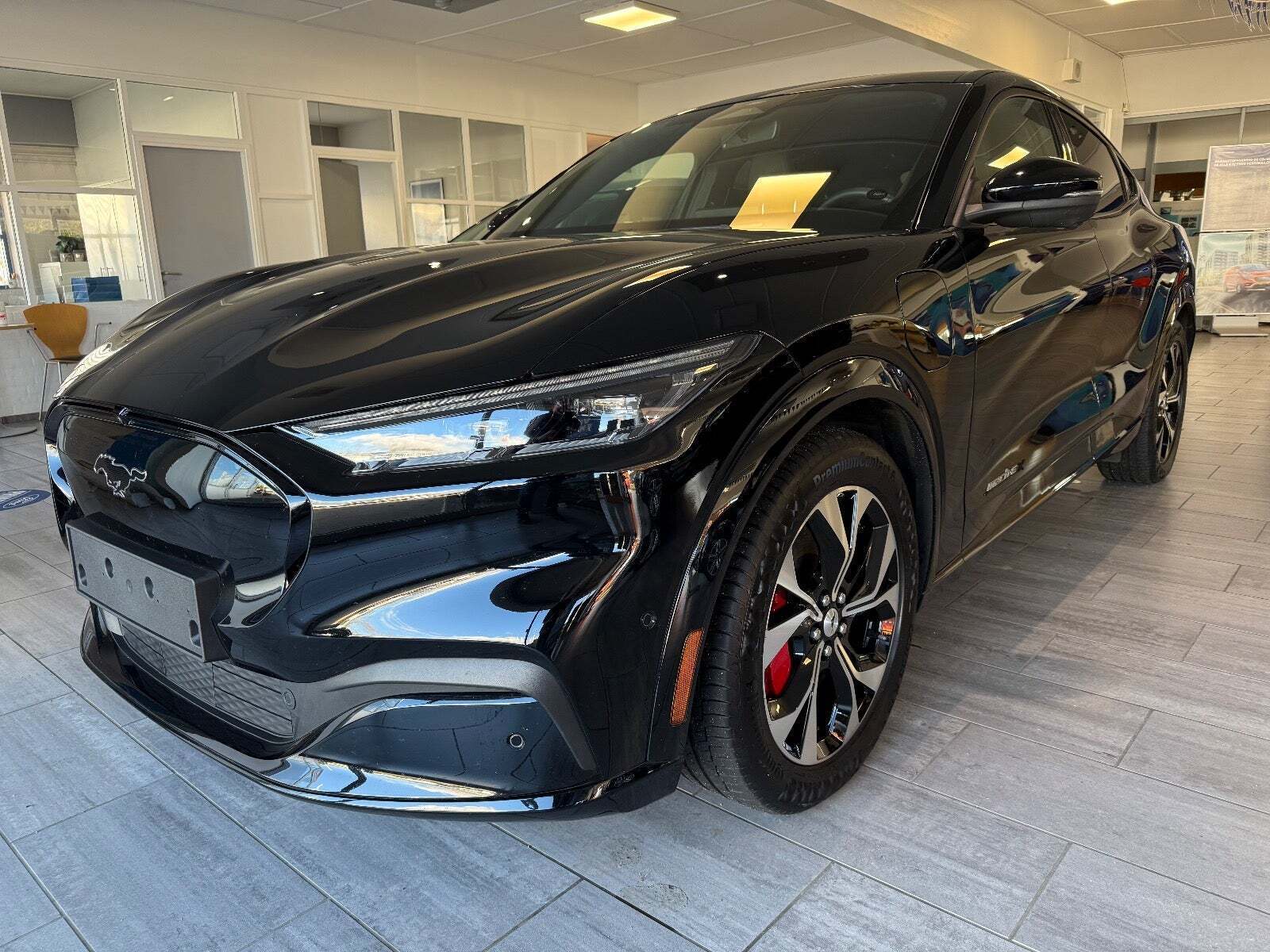 Ford Mustang Mach-E 98 Premium Extended Range